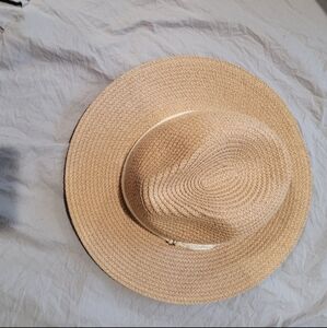 Magid Hats Women OS hat with band boho sun beach coastal woven fedora hat